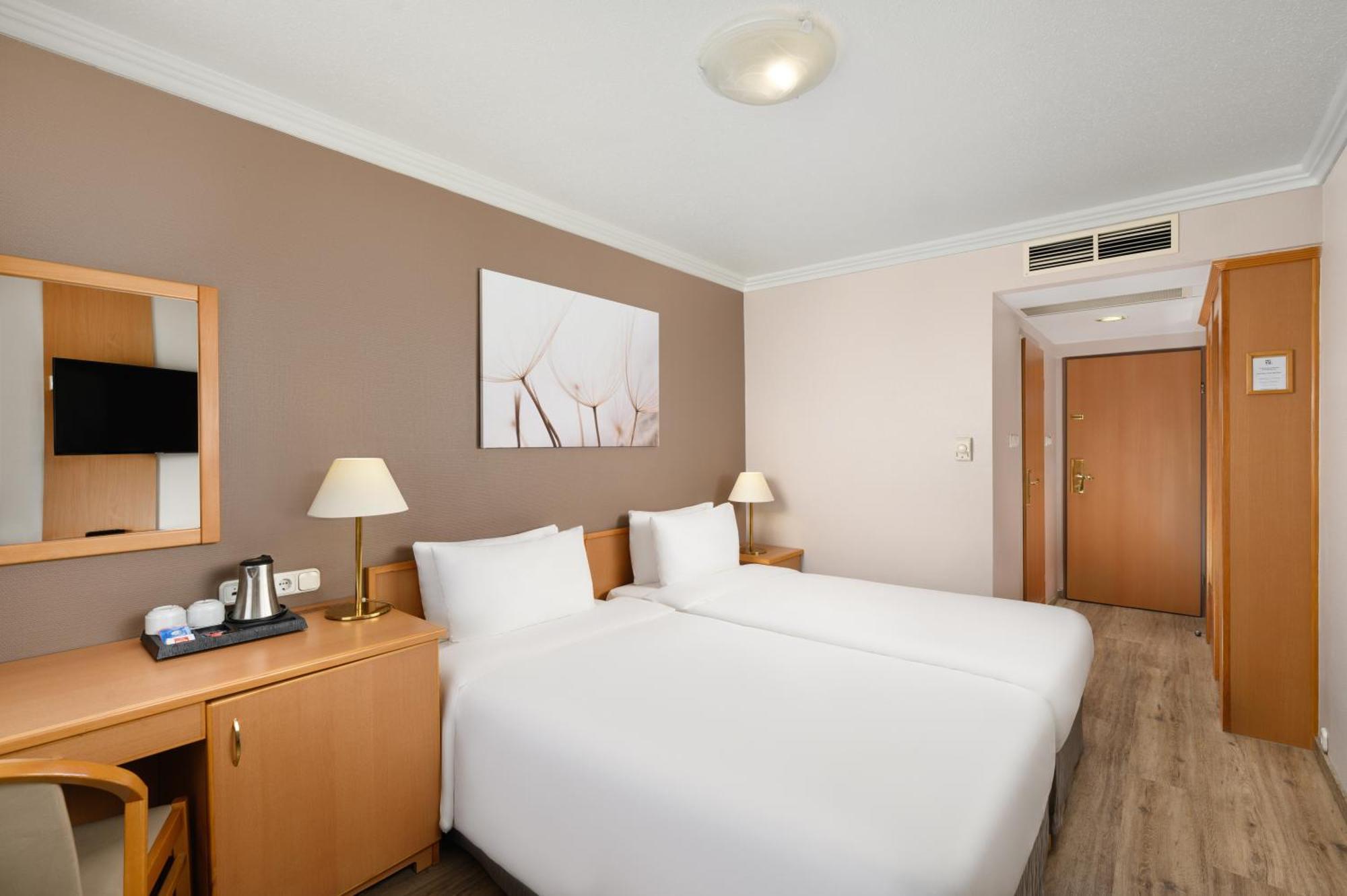 Danubius Arena 4* Budapest