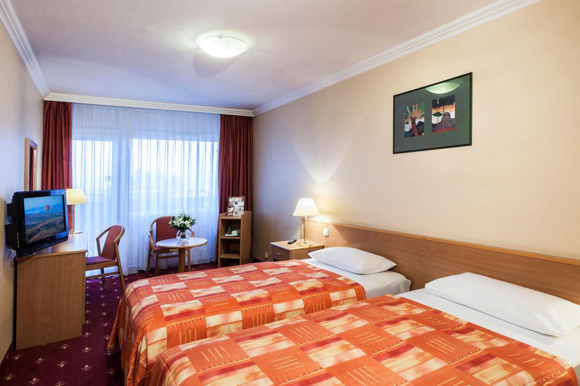 Danubius Arena 4*
